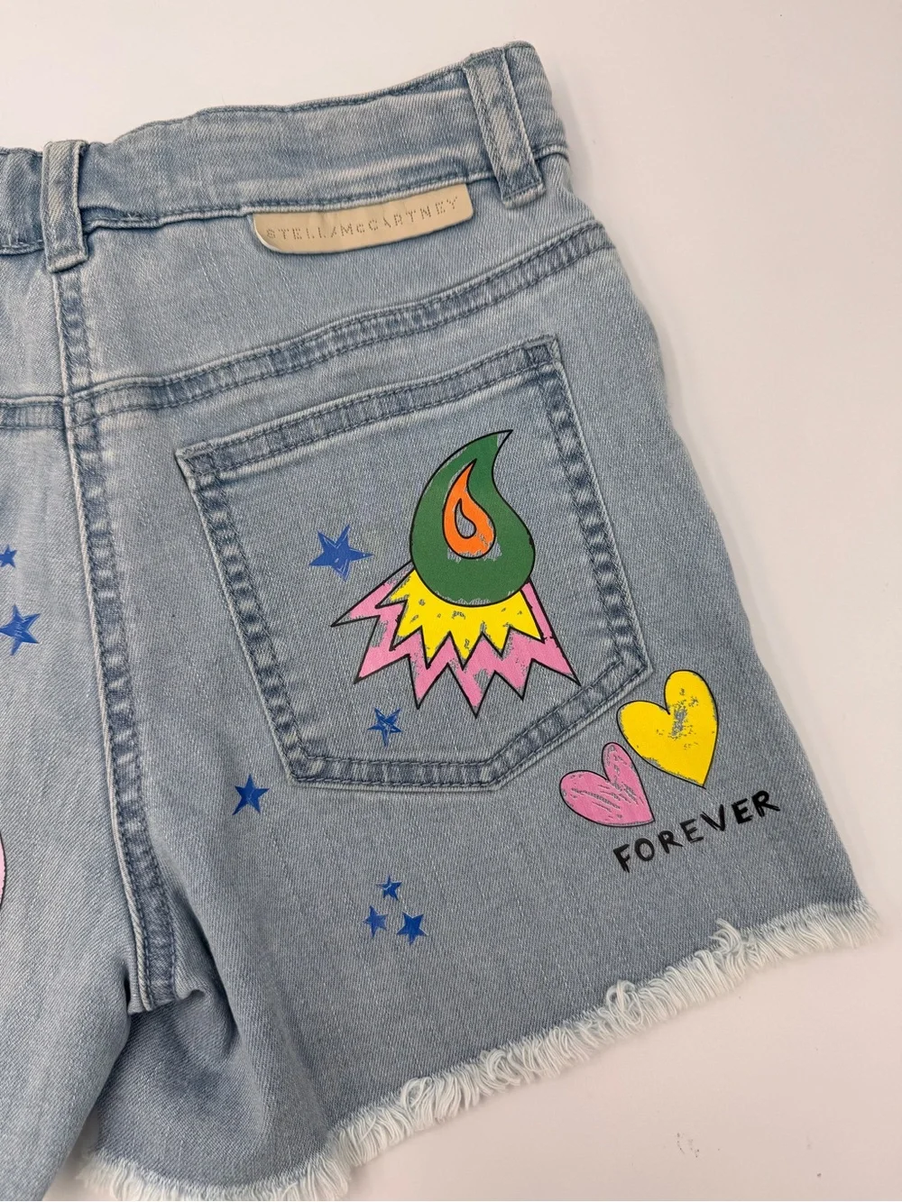 Stella McCartney Kids Girls 10 LOVE Graphic Denim Shorts Flowers